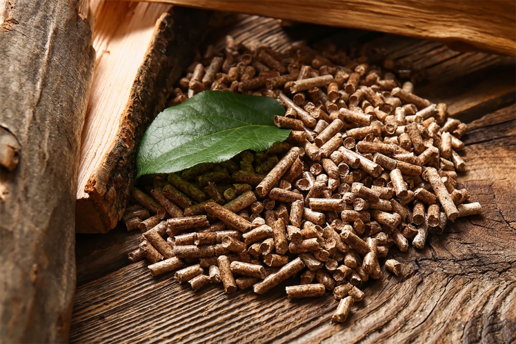 Scheitholz und Pellets für kombinierten Heizerfolg | Kombikessel Hargassner