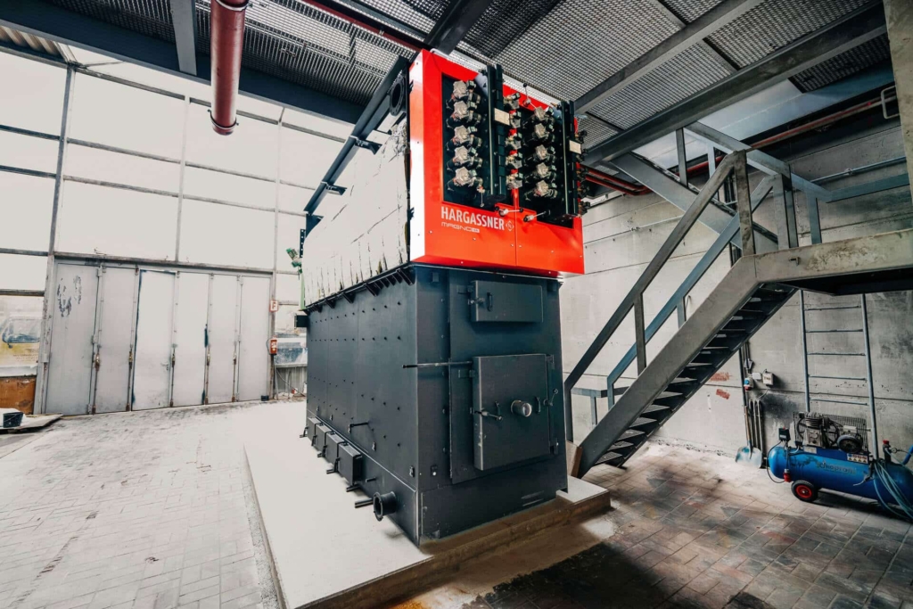 View Magno SR industrial boiler for upholstered furniture manufacturer | Reference Hargassner