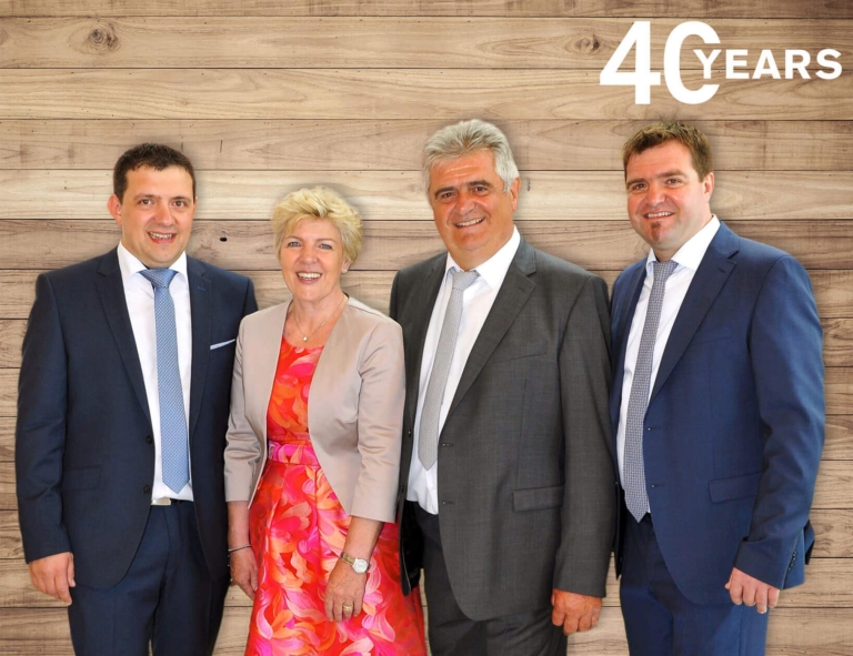Family Hargassner group photo | 40 Years Hargassner