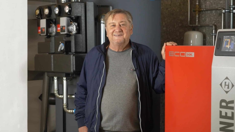 Georg Stempfer - First customer service technician 1999 | Hargassner