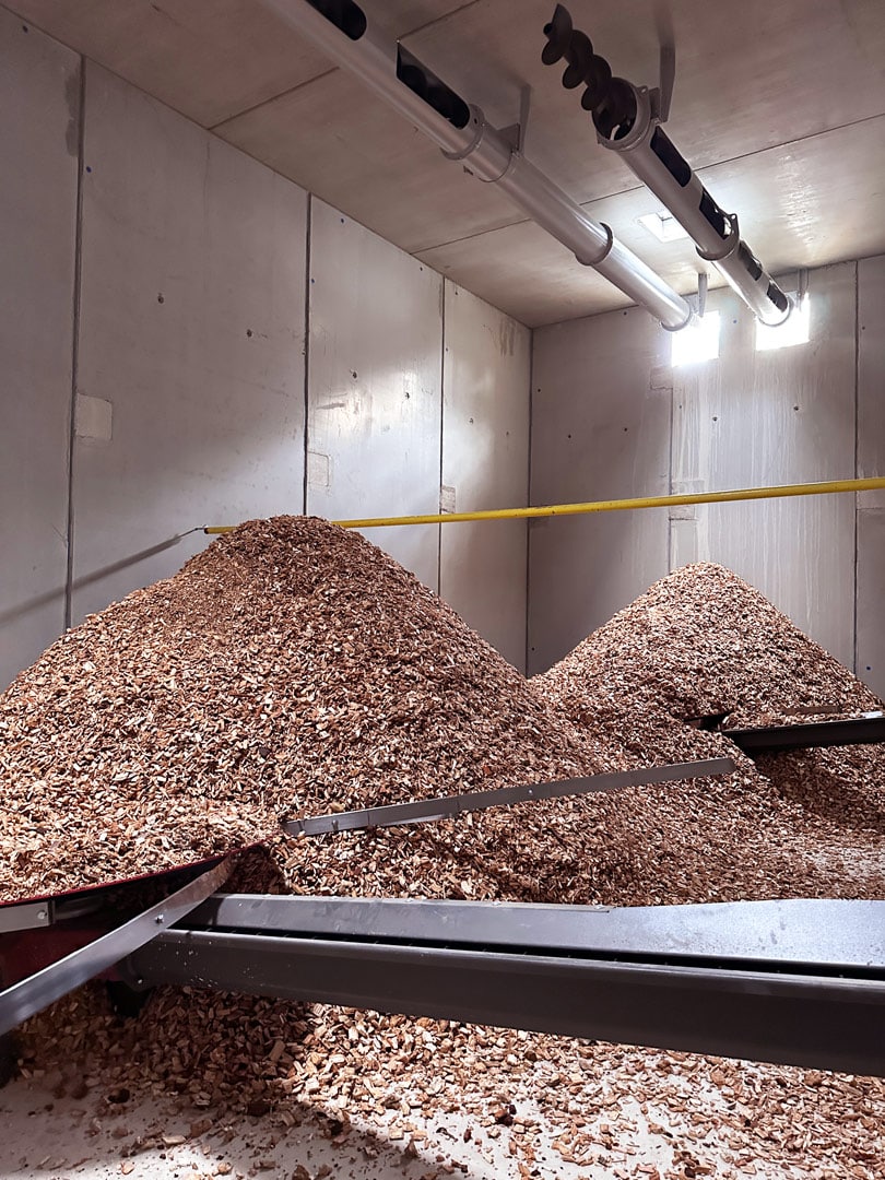 silo bois déchiqueté avec système de remplissage et d'extraction