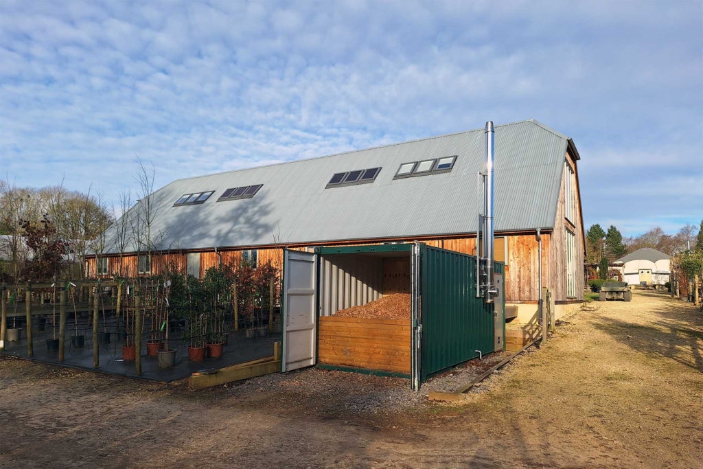 Heating container of Oxfordshire garden centre, United Kingdom | Reference Hargassner wood chip boiler