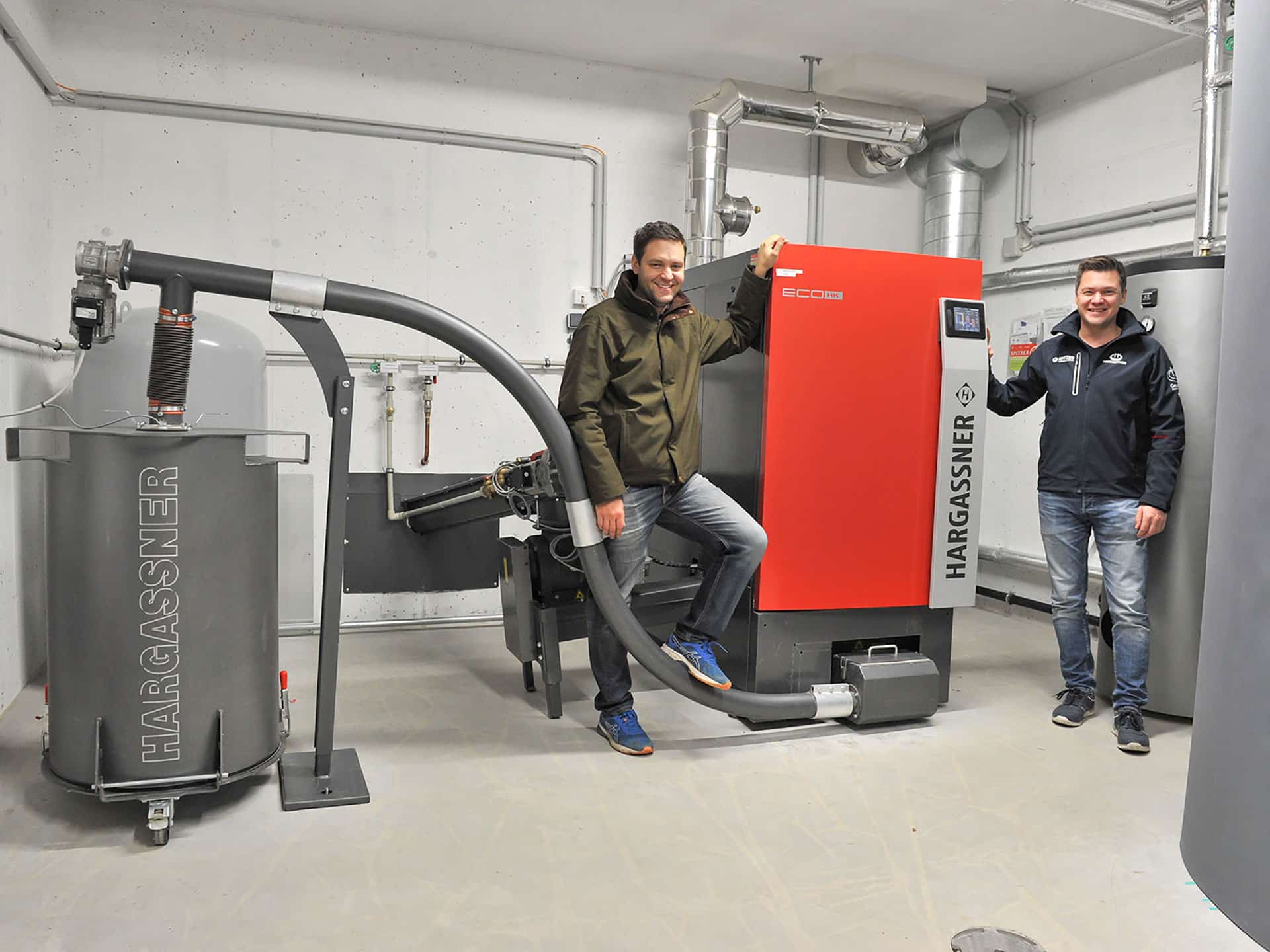 Neue Hackgutheizung für Ofer GmbH eingebaut von HSH Installatör | Referenz Hargassner