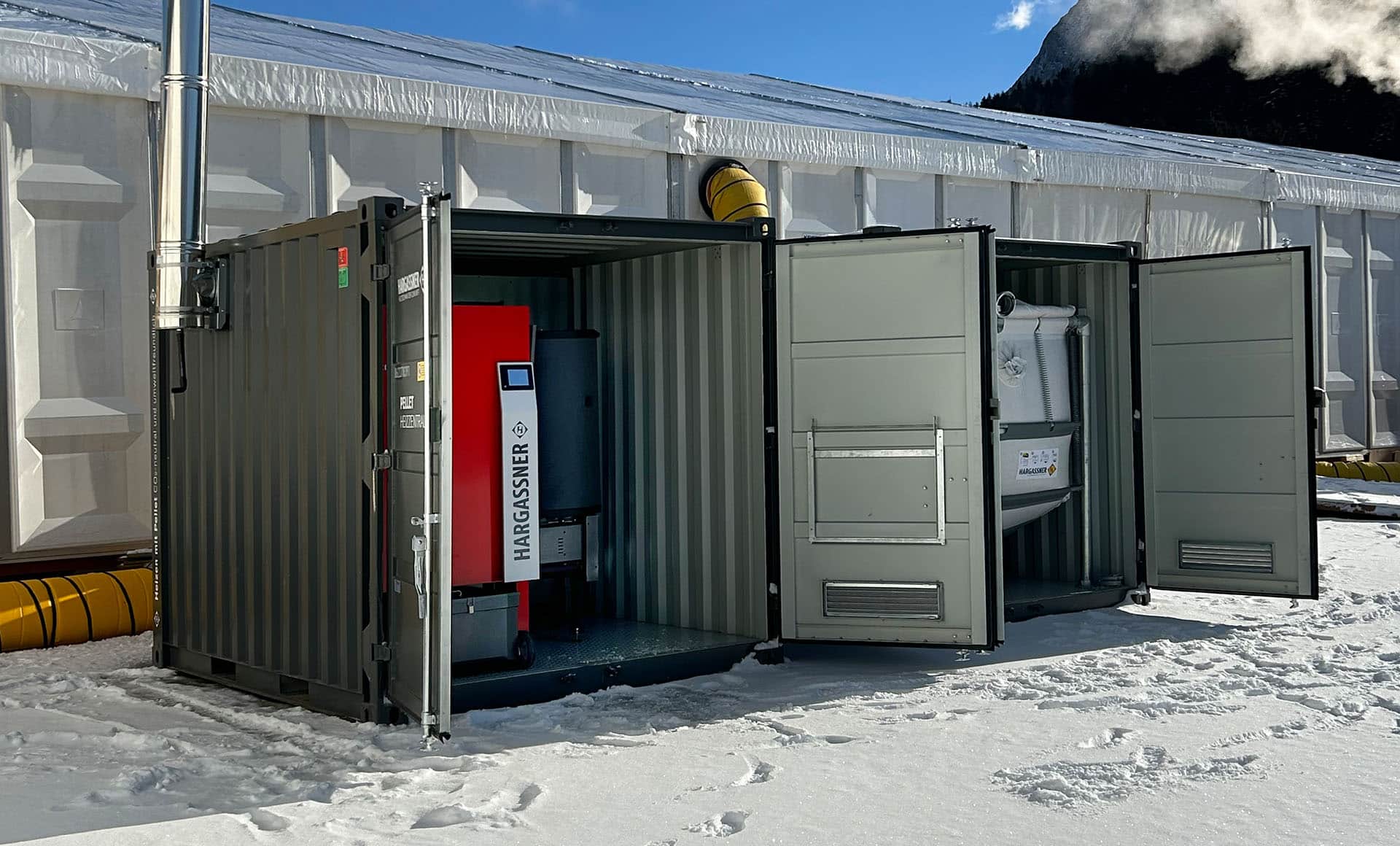 Powerbox 200 with pellet fabric tank for event heating | Hargassner