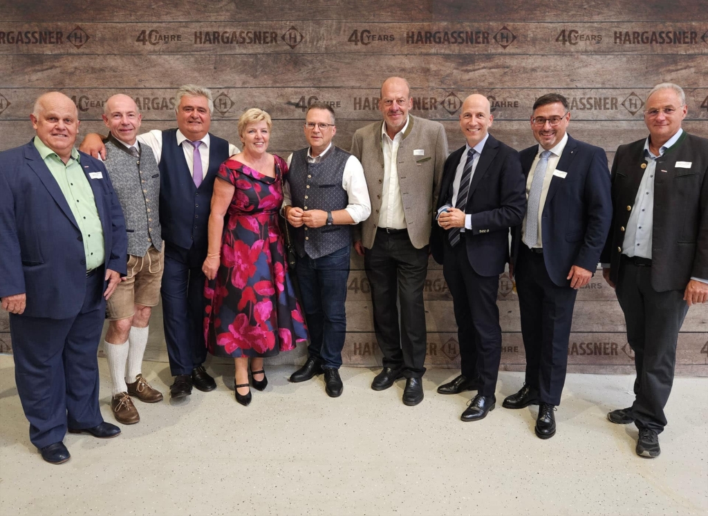Elisabeth and Anton Hargassner sen. with political guests of honour | Hargassner in-house exhibition