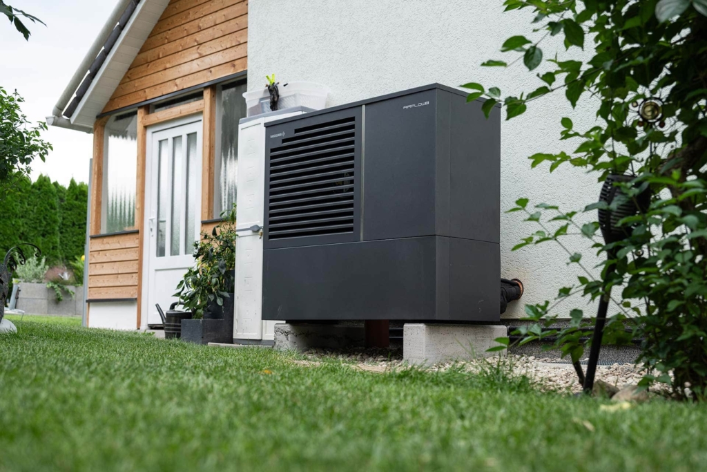 Außenmodul Projekt Umstieg von Gas auf Wärmepumpe, Familie Seifriedsberger