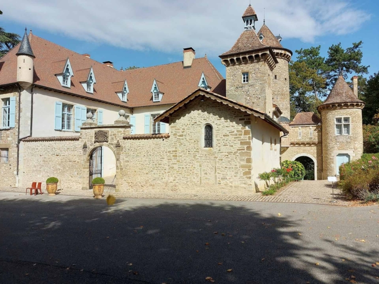 Château Teyssier de Savy à Saint-Chef