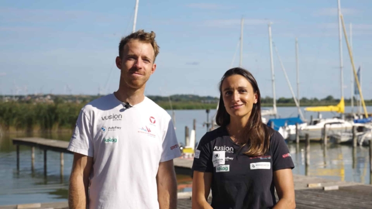 Die österreichischen Olympiasieger im Segeln 2024 Lara Vadlau und Lukas Mähr