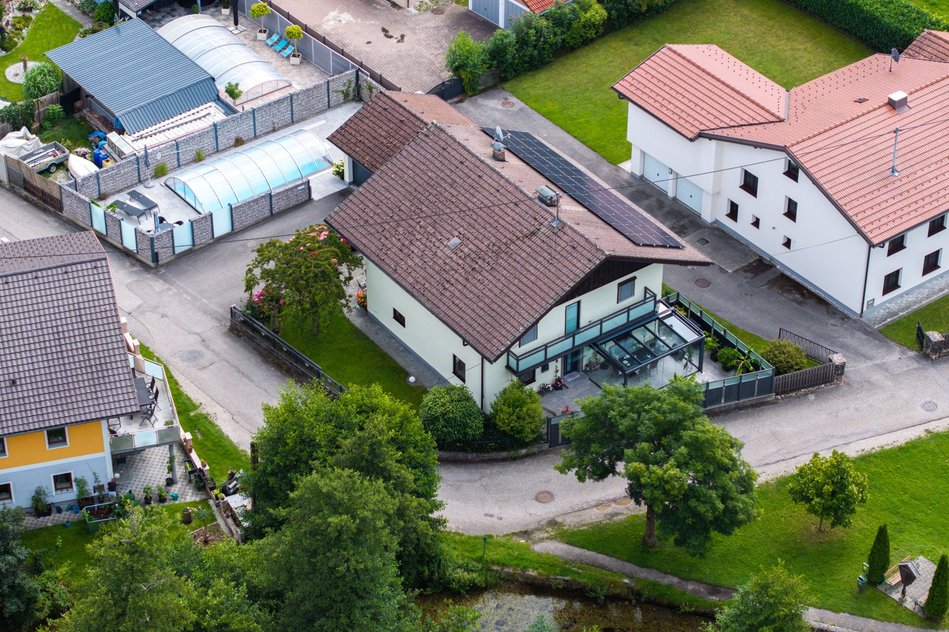 Außenaufnahme Einfamilienhaus Mehlstäubler, Wärmepumpe Airflow-M Comfort | Referenz Hargassner
