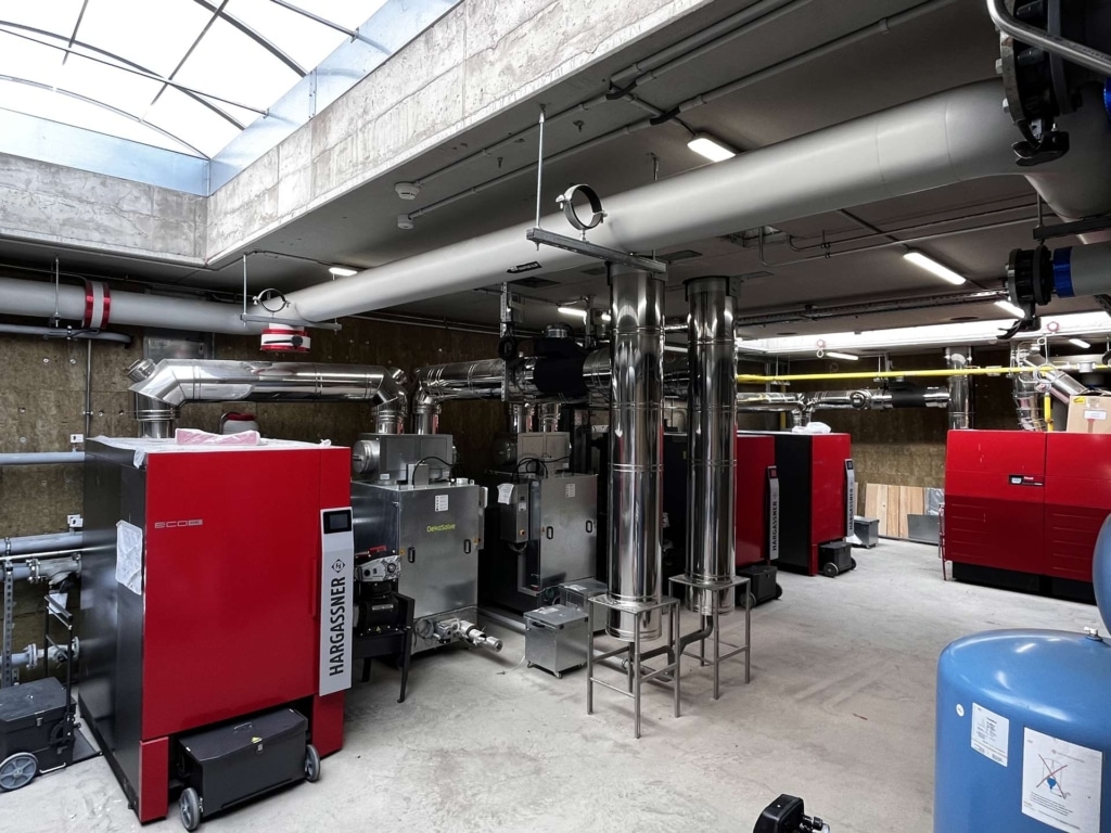Intérieur de la chaufferie biomasse de l'usine Bubendorff